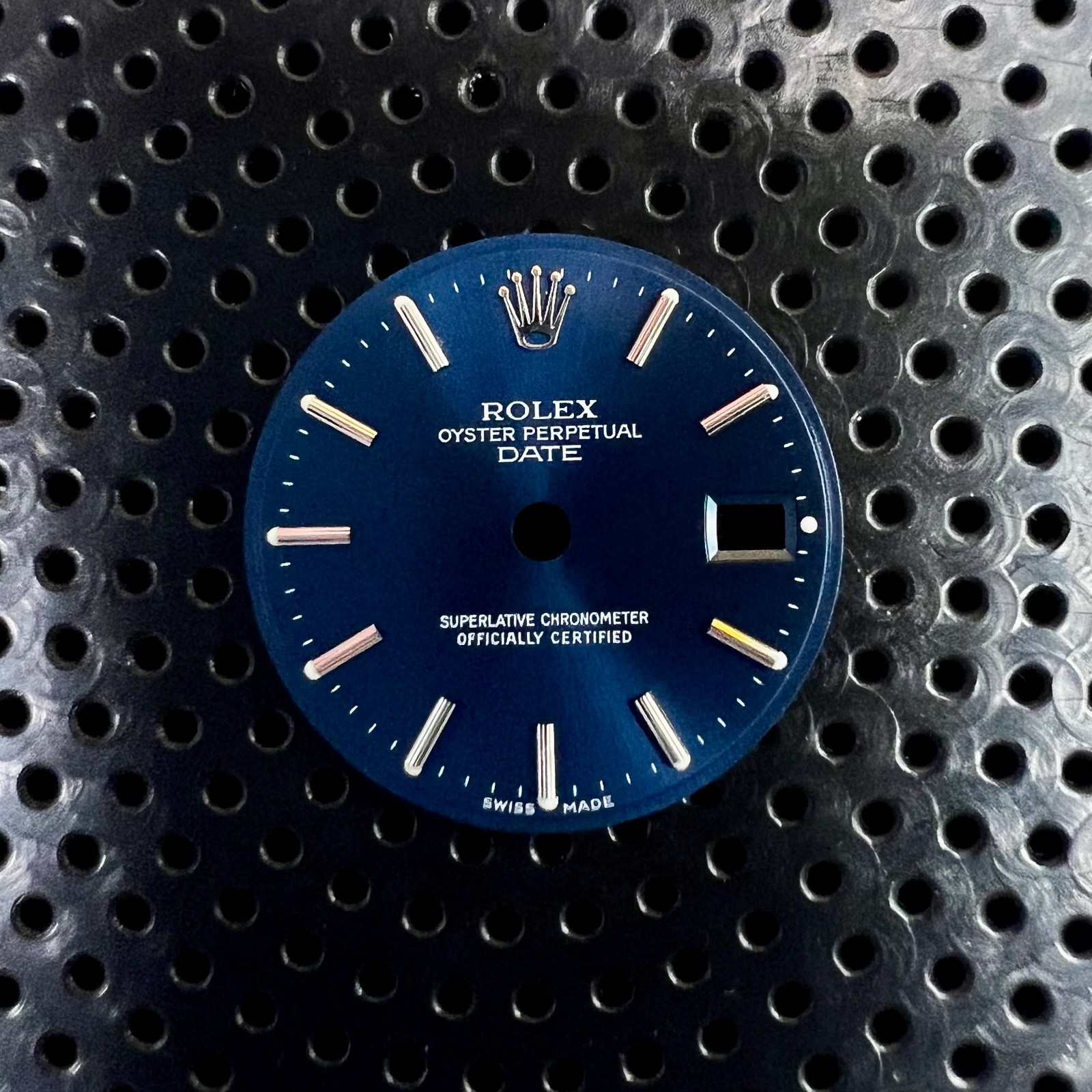 Collectible Genuine Rolex Date 26 Navy Blue Dial with White Gold Stick Markers