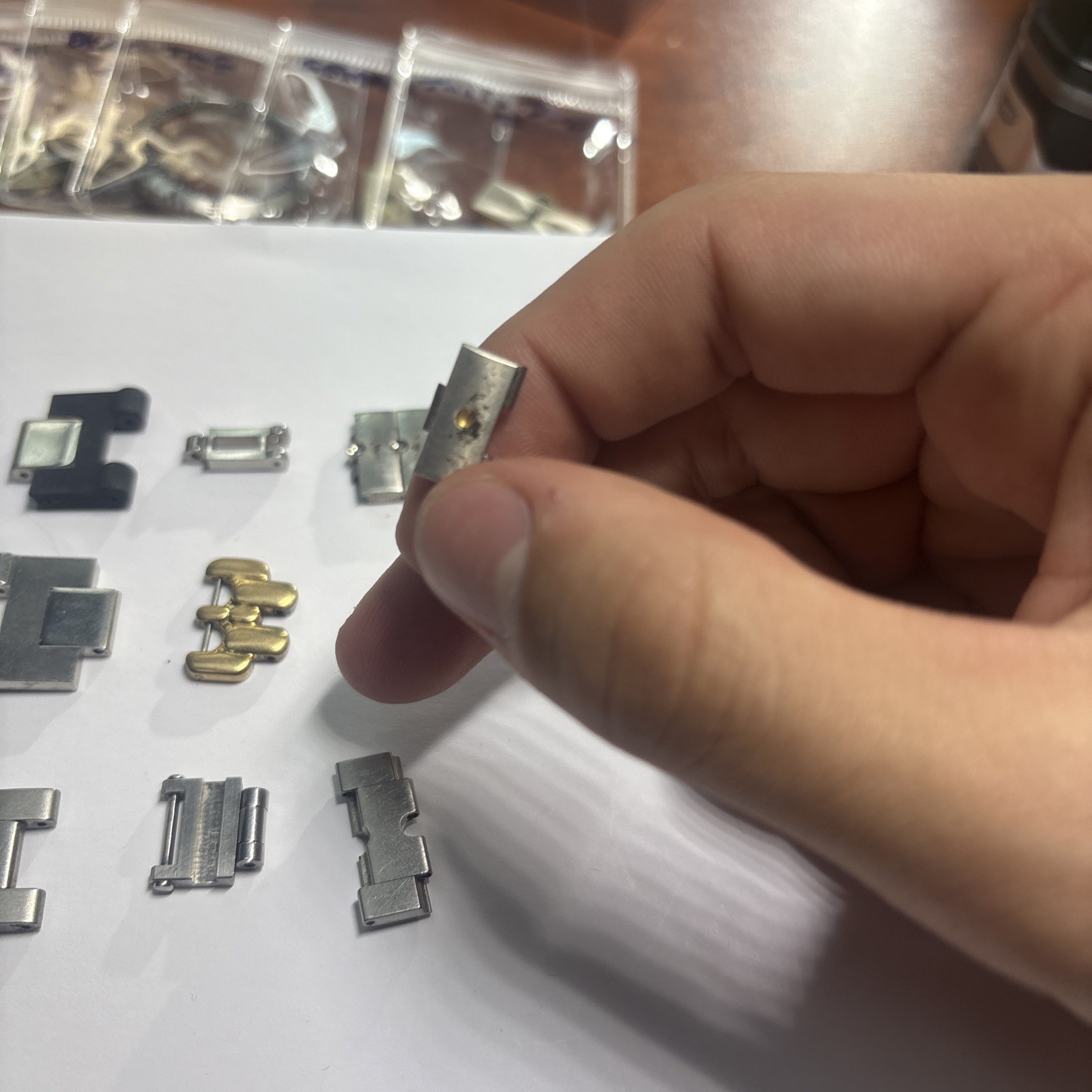 MOVADO ASSORTED LINKS (ALL AS IS)(PACKAGE DEAL)