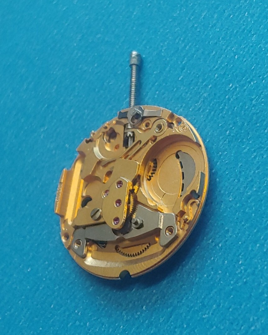 ETA 956.032 Partial Movement Without Circuit. Overhauled. Sets,Runs 24 Hrs.