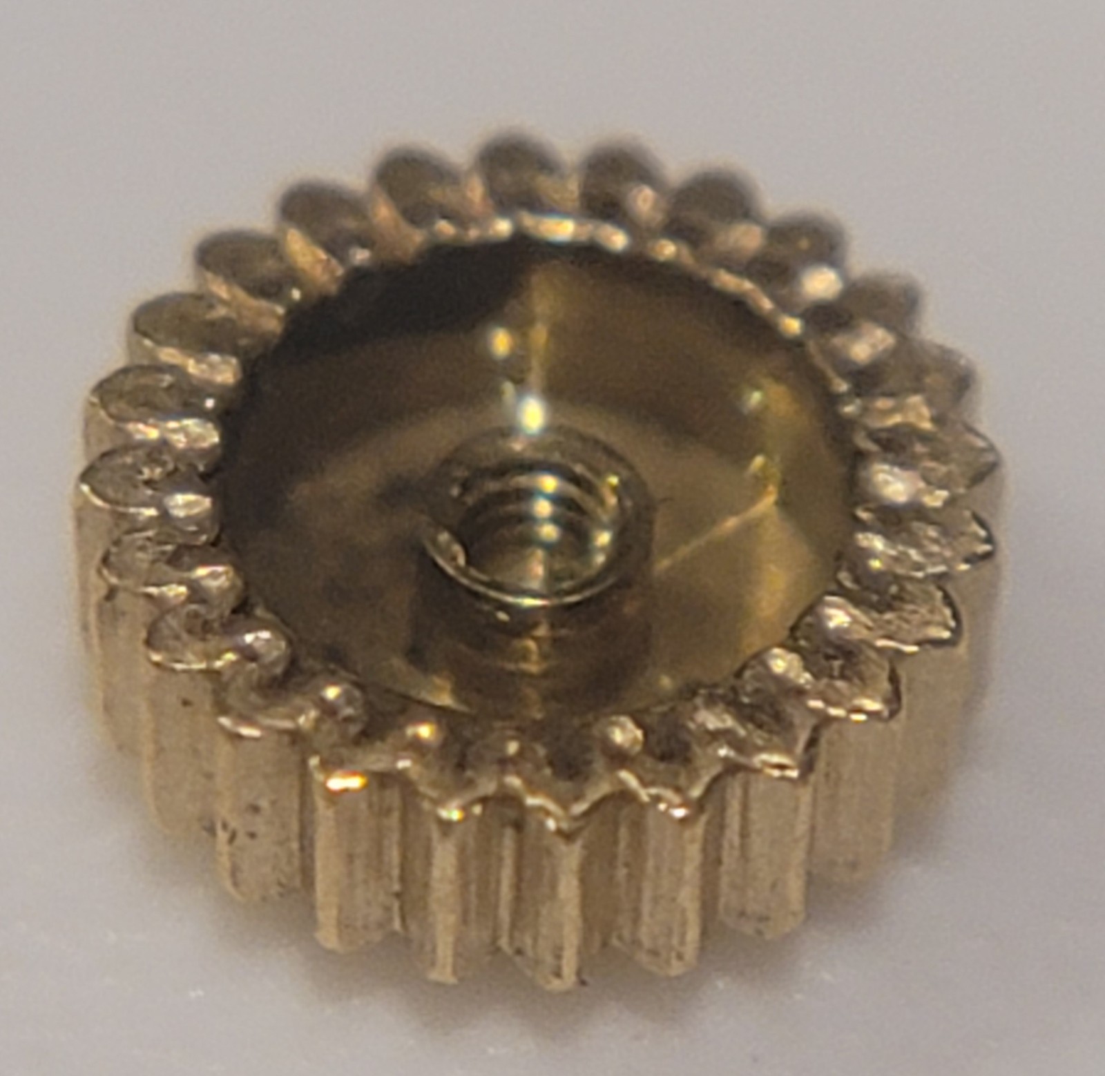 SB4-b4: 1/10 14k Fahys 12s 16s Pocket Watch Crown ~ 7.2mm – Tube 4.75mm – Tap 3