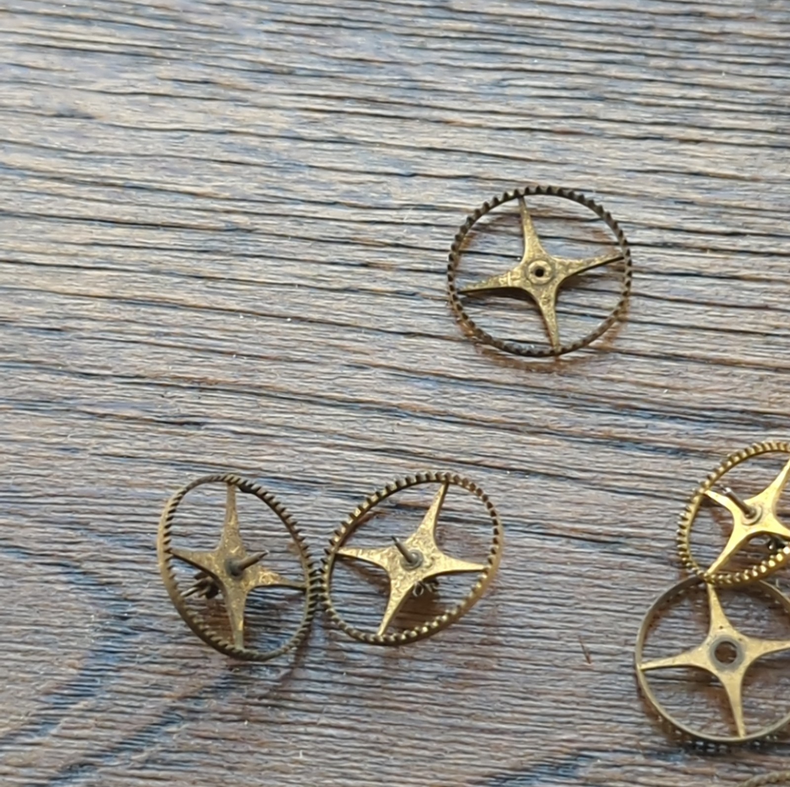 Antique Verge Fusee Pocket Watch Wheels Parts for Watchmakers (CV26)