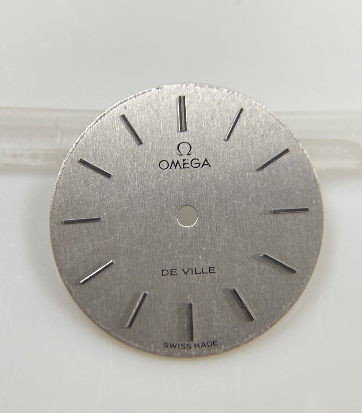 Original Vintage Omega De Ville Caliber 625 Silver Linen 20.5mm Dial