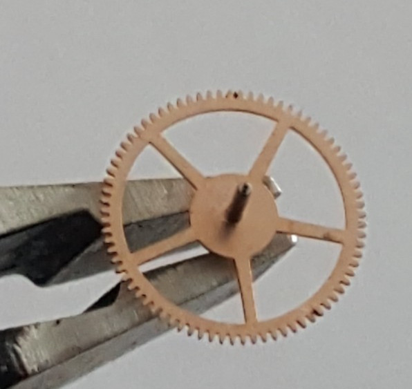 Omega Caliber 550 Part Number 1243 (4th Wheel)
