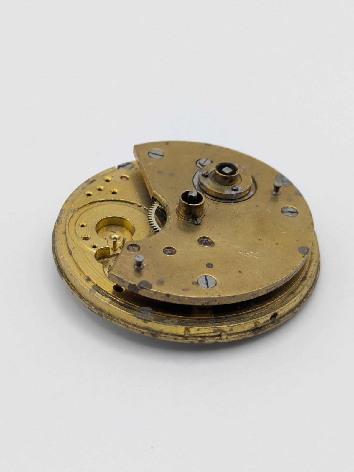 Empire Stores Suisse Manual Wind Pocket Watch Movement Repair No Hands 46.5mm
