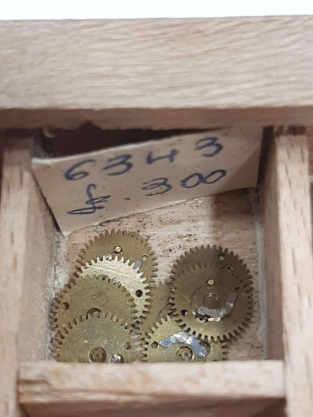 MST ROAMER 413-414 Movement Part (1pcs) Vintage Nos