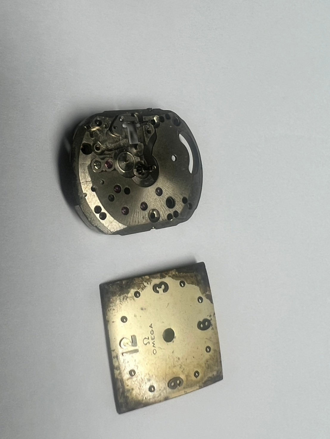 115. Omega cal oxg movement part good balance