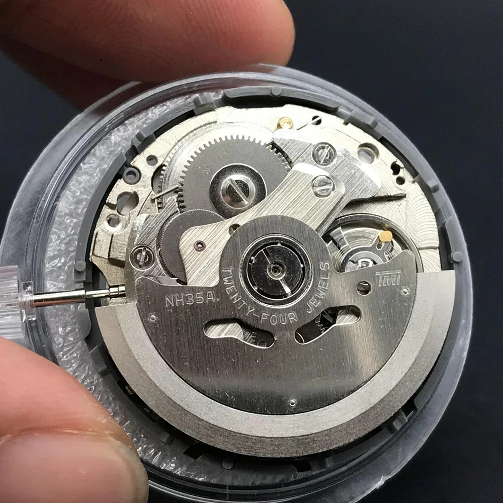 NH35A Mechanical Watch Movement Automatic 24 Jewels At 3 3.8 6 Date Wheel NH35