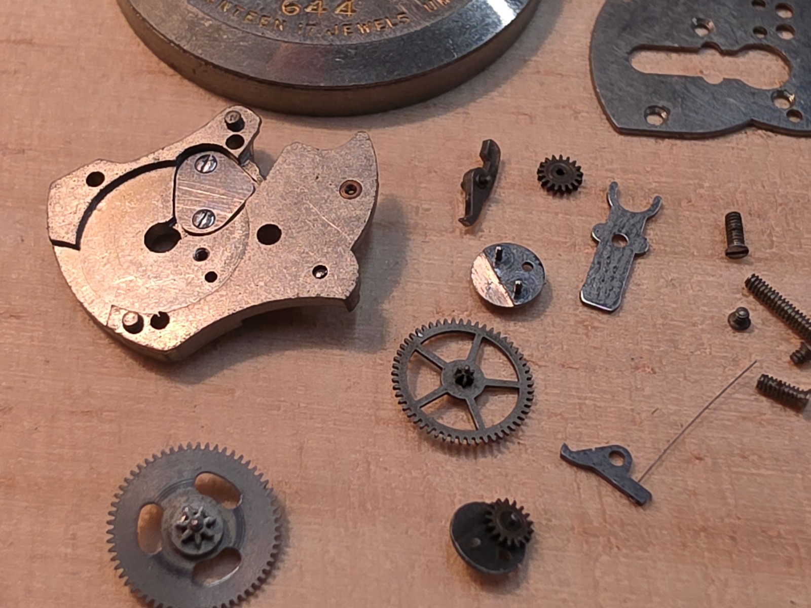 Lot Of Mixed Elgin 644 17j Automatic Parts-Rotor, Bridges, Wheels….
