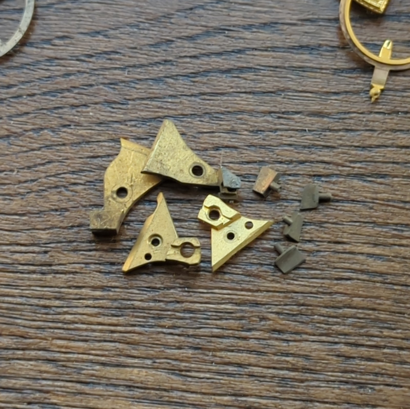 Antique Verge Fusee Pocket Watch Parts for Watchmakers (CV25)
