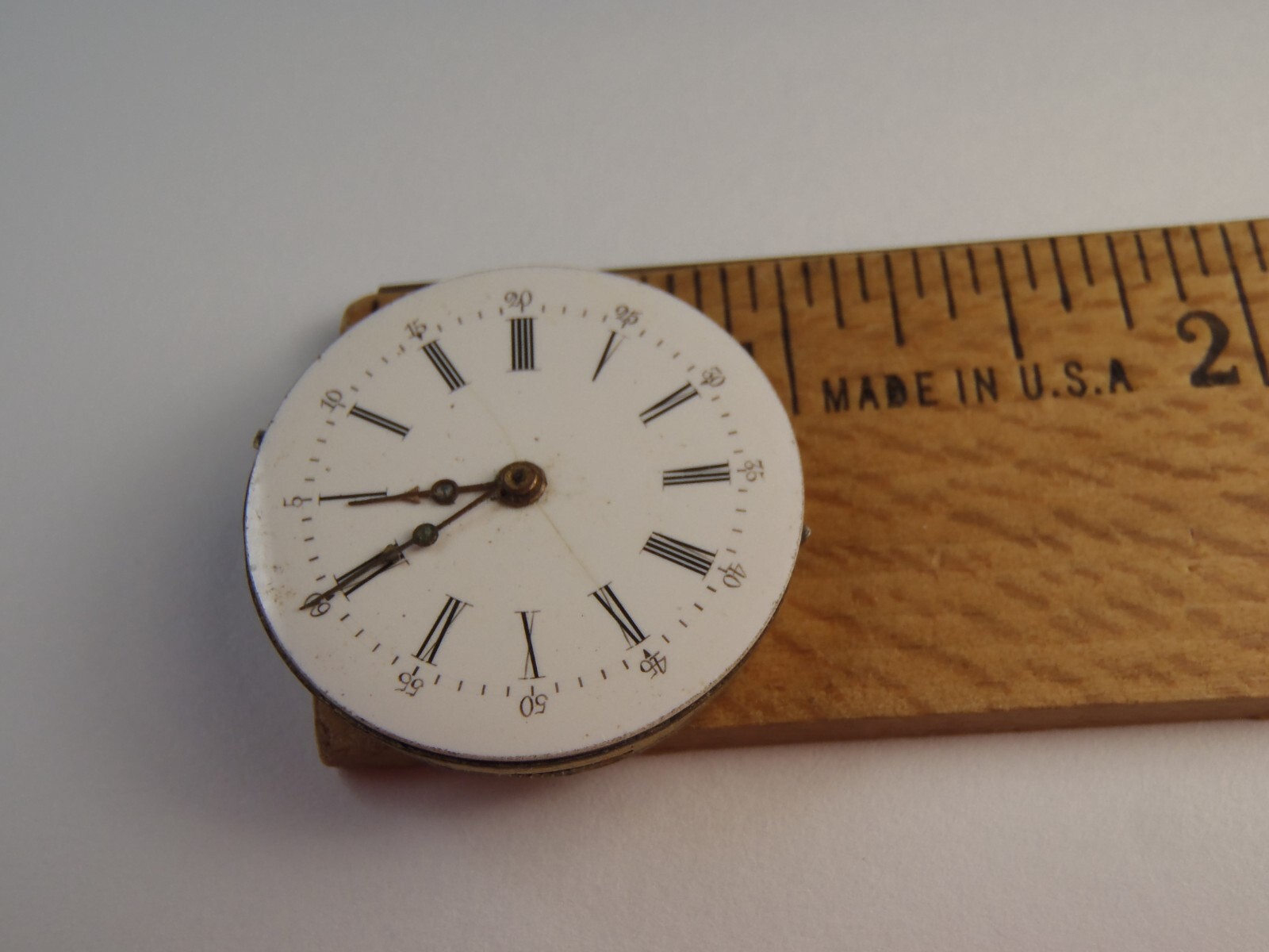 Vintage Manual Wind Pocket Watch Movement 28mm Across for Parts