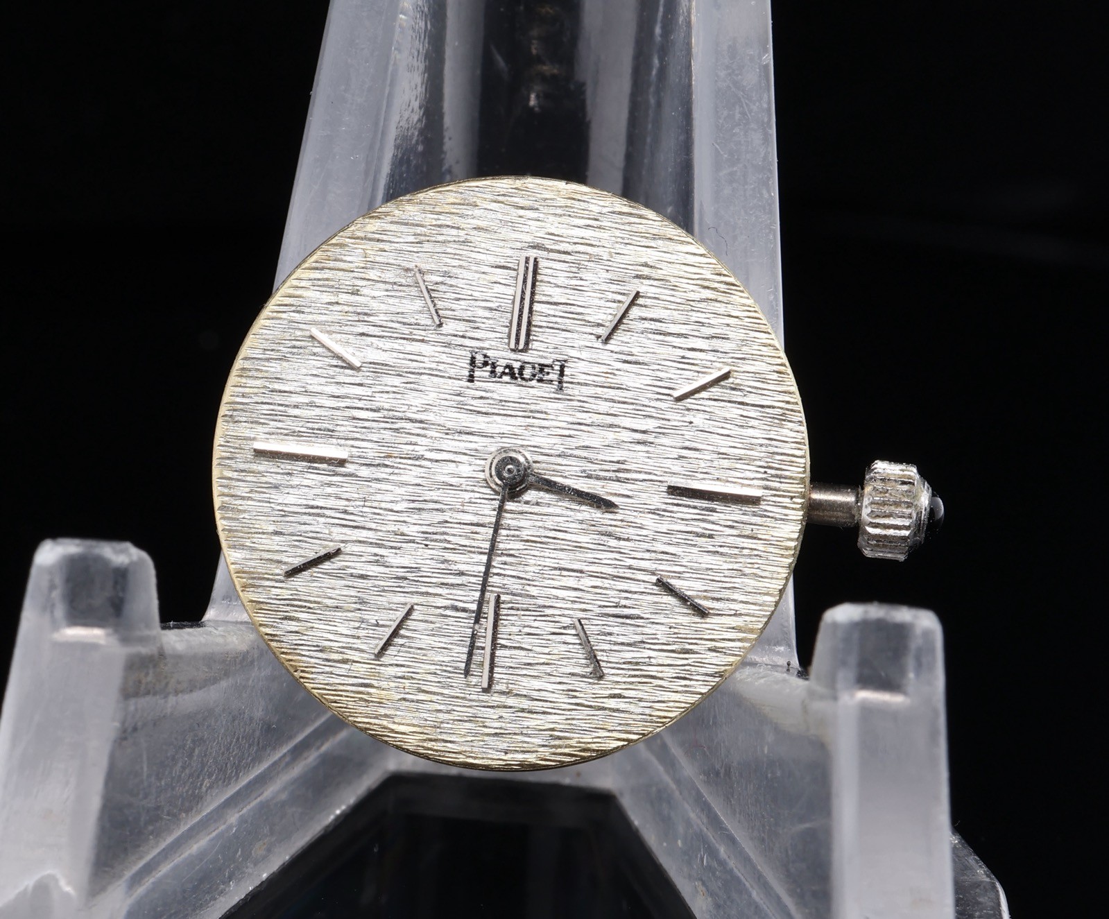 Vintage Piaget Ultra Thin Cal 9P 18J Manual Wind Movement & Dial With Hands