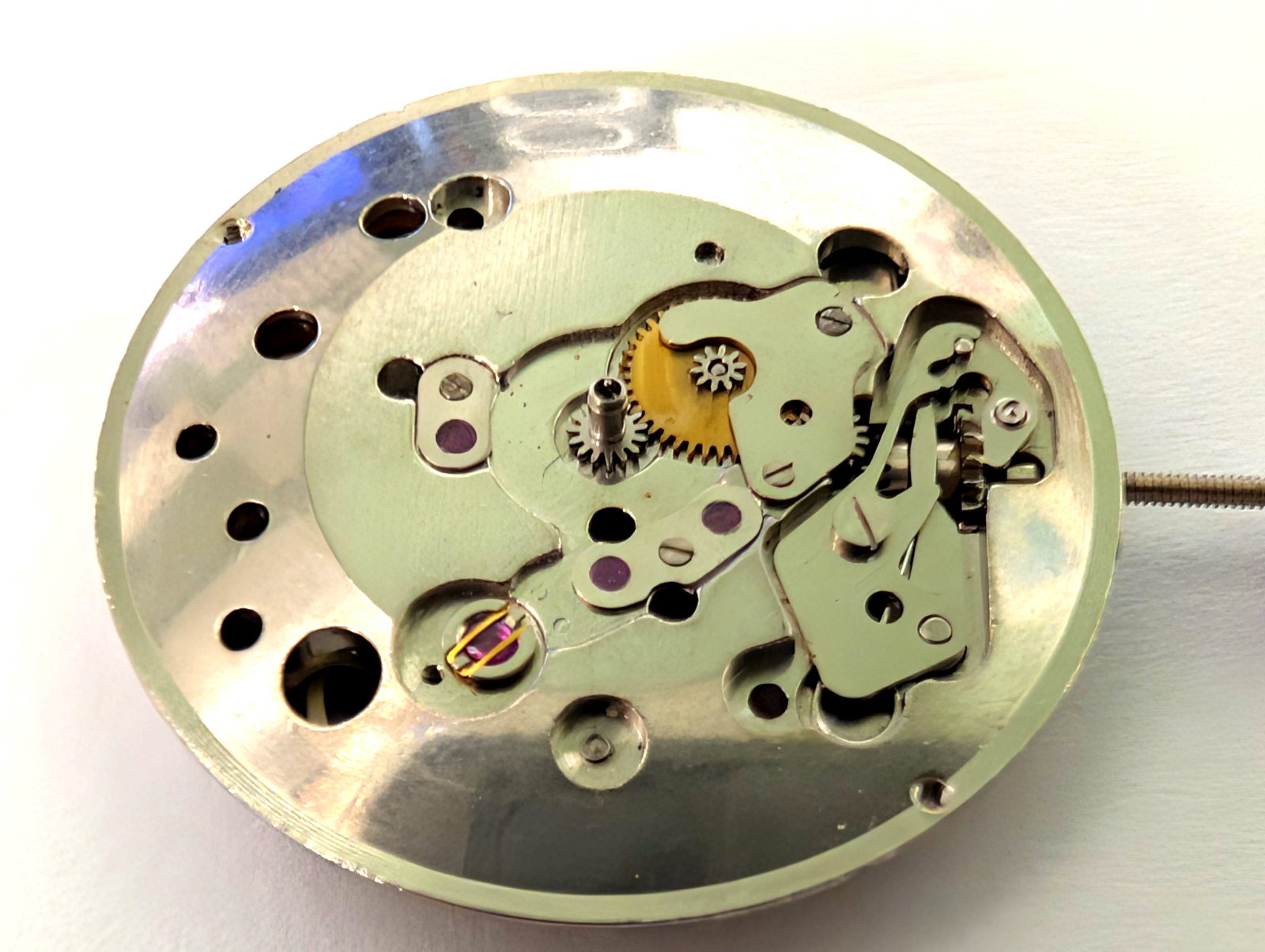 Peseux P72 Manual Winding 21 Jewels Watch Movement – for Parts with silver crown