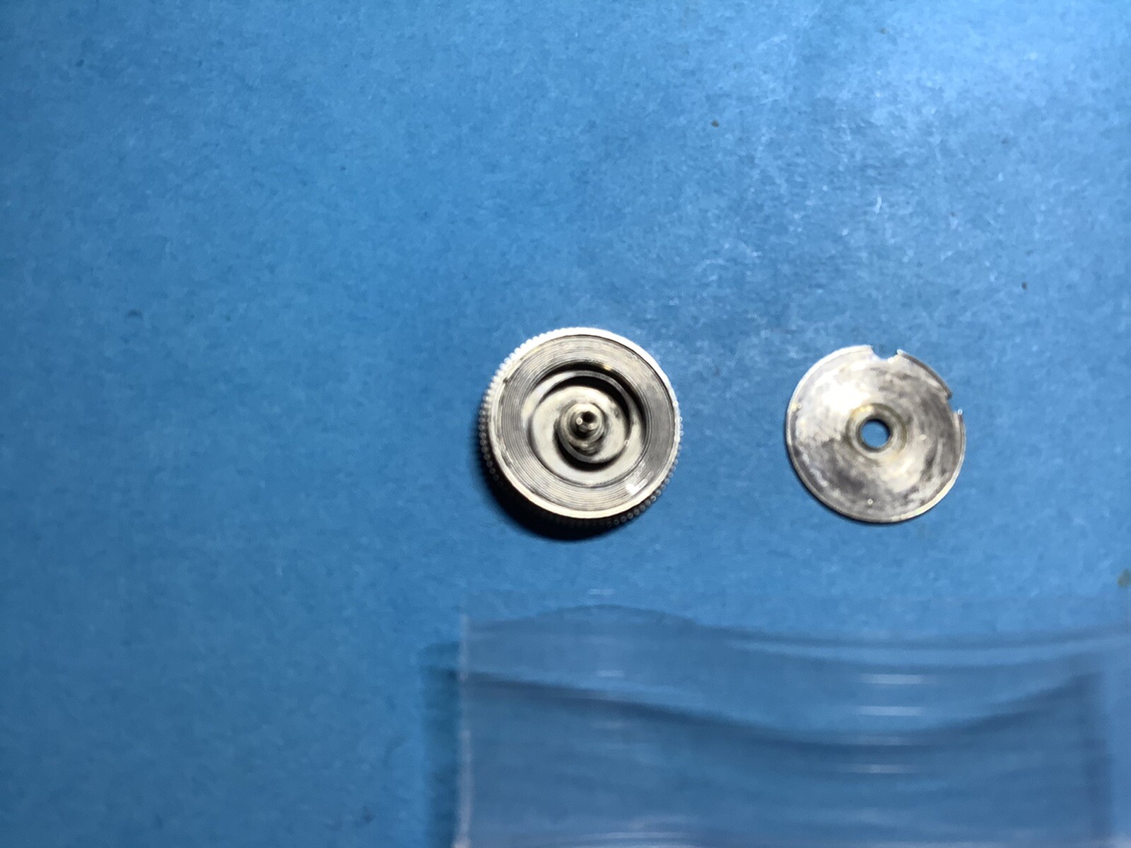 CLASSIC WATCH PARTS. POLJOT 2609H, 2614 2H, MAINSPRING+BARREL+ARBOR