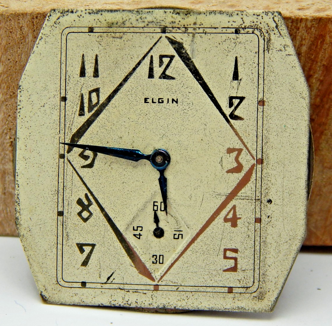 Vintage 1928 Elgin 479 12 size 17 jewel adjusted pocket watch movement with dial