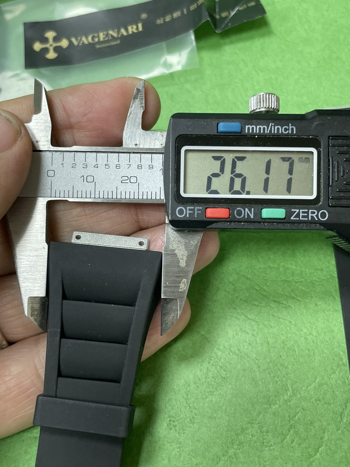 Authentic Vagenari Rubber Strap for Richard Mille RM011M Red Black Hkl150