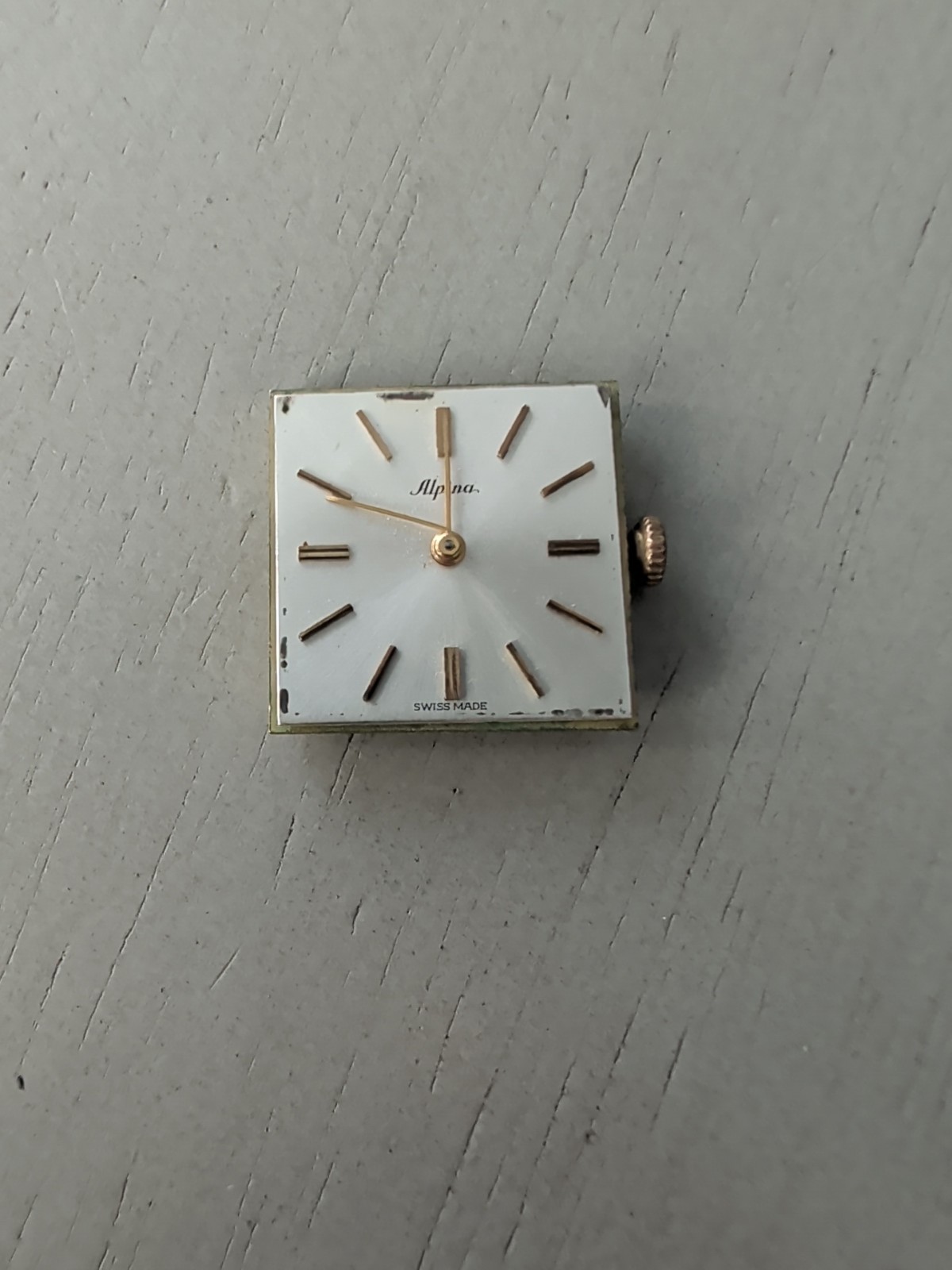 movement Alpina 556 17jewels with its dial Running For Parts