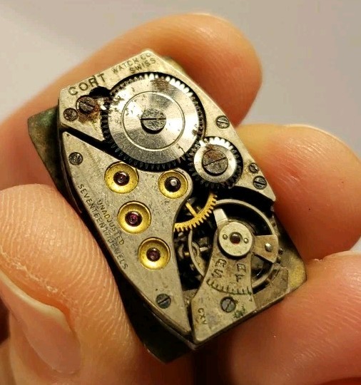 Vintage Cort 17 Jewels Swiss Watch Co. Face Parts Antique Repurpose Craft