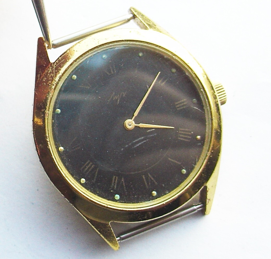Vintage Mens watch Luch Belarus (USSR) Black Dial