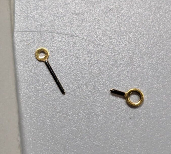 NOS Bulova 5AW G/BLK STK 9 Watch Hand Set #63/64 – Gold Tone with Black