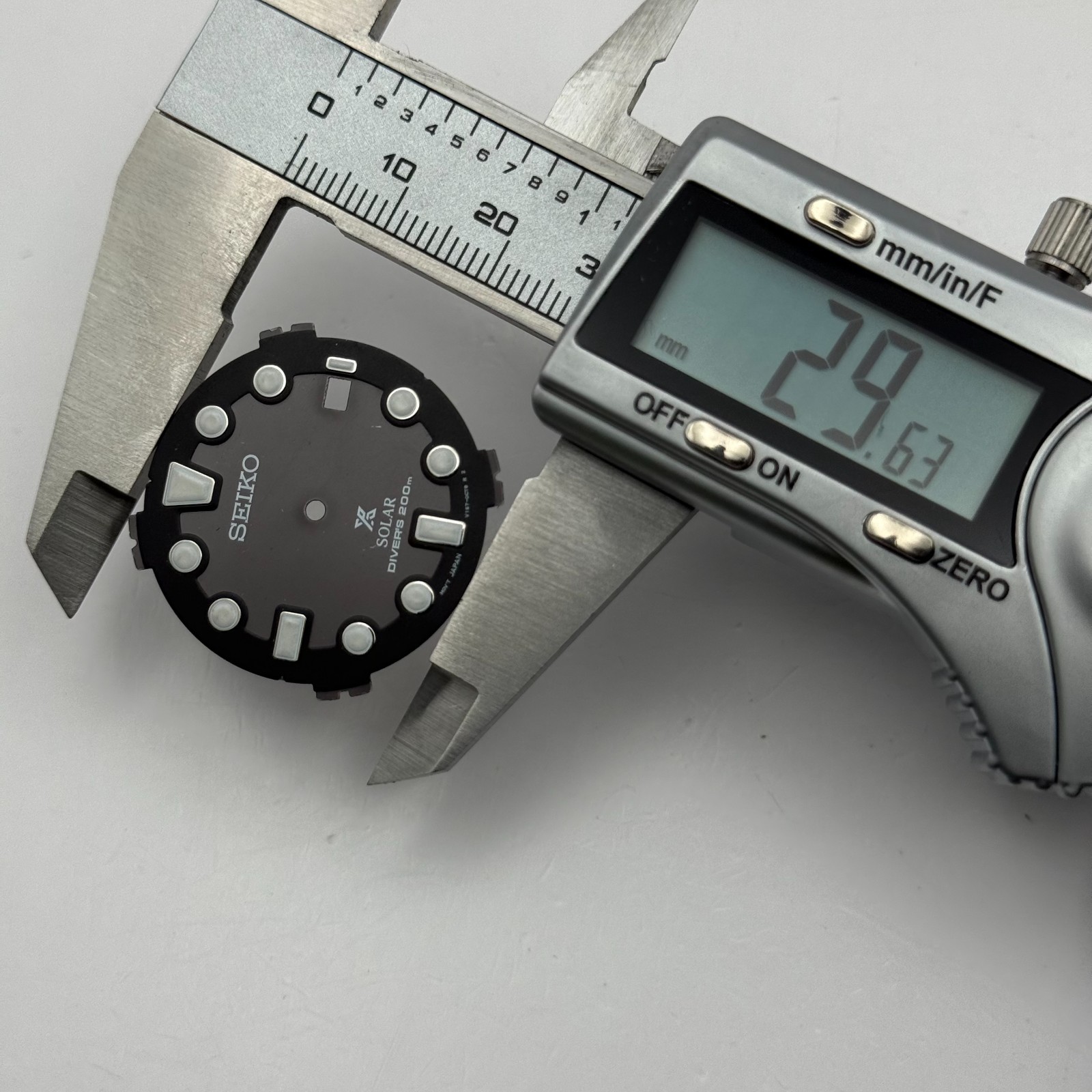 Seiko V1S7-0CT8 Watch Dial Solar Diver’s 200M Black Spare Parts Repair 29.6mm