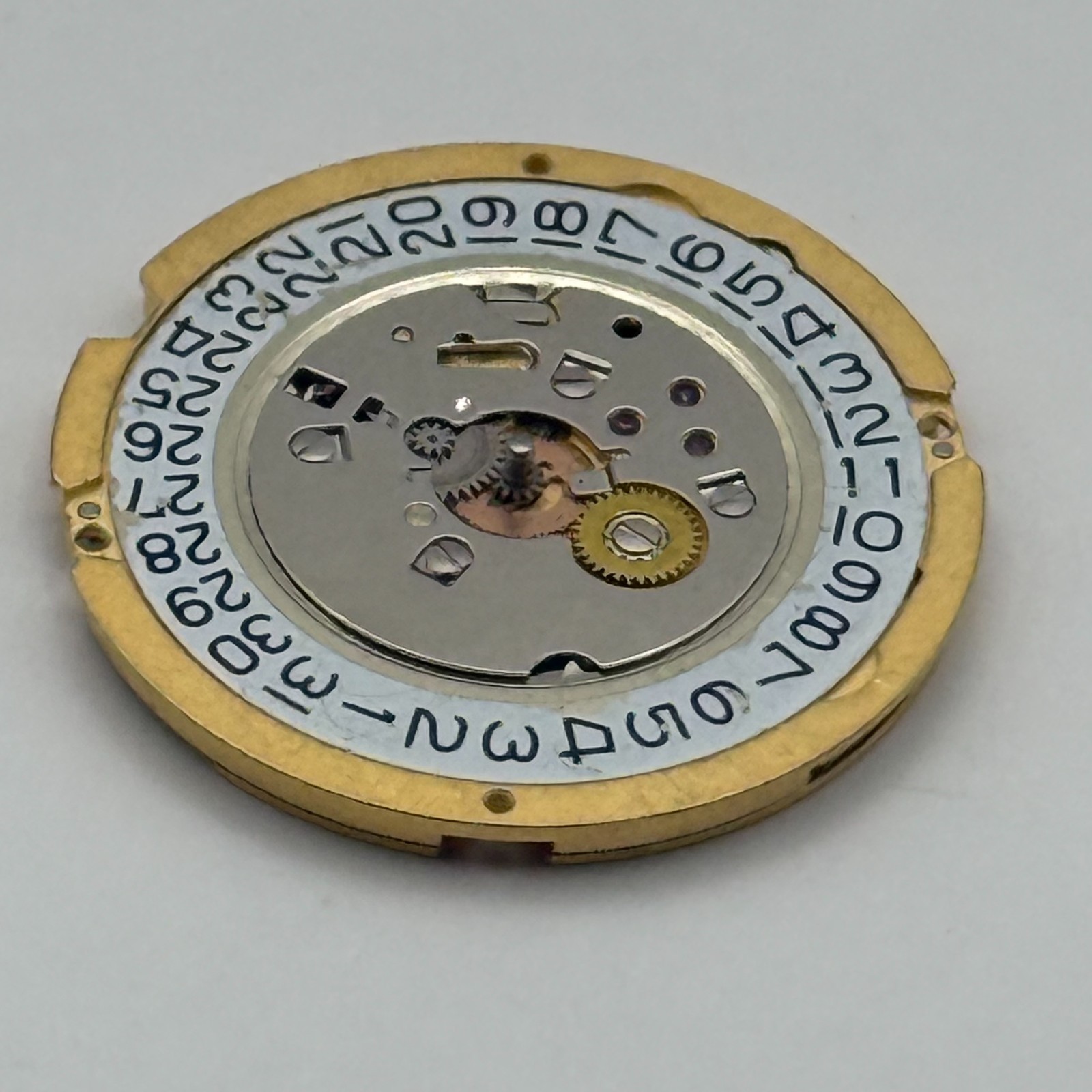 Ronda 1006 Watch Movement Quartz Swiss Date 8 Jewels Vintage Parts Repair 23.9mm