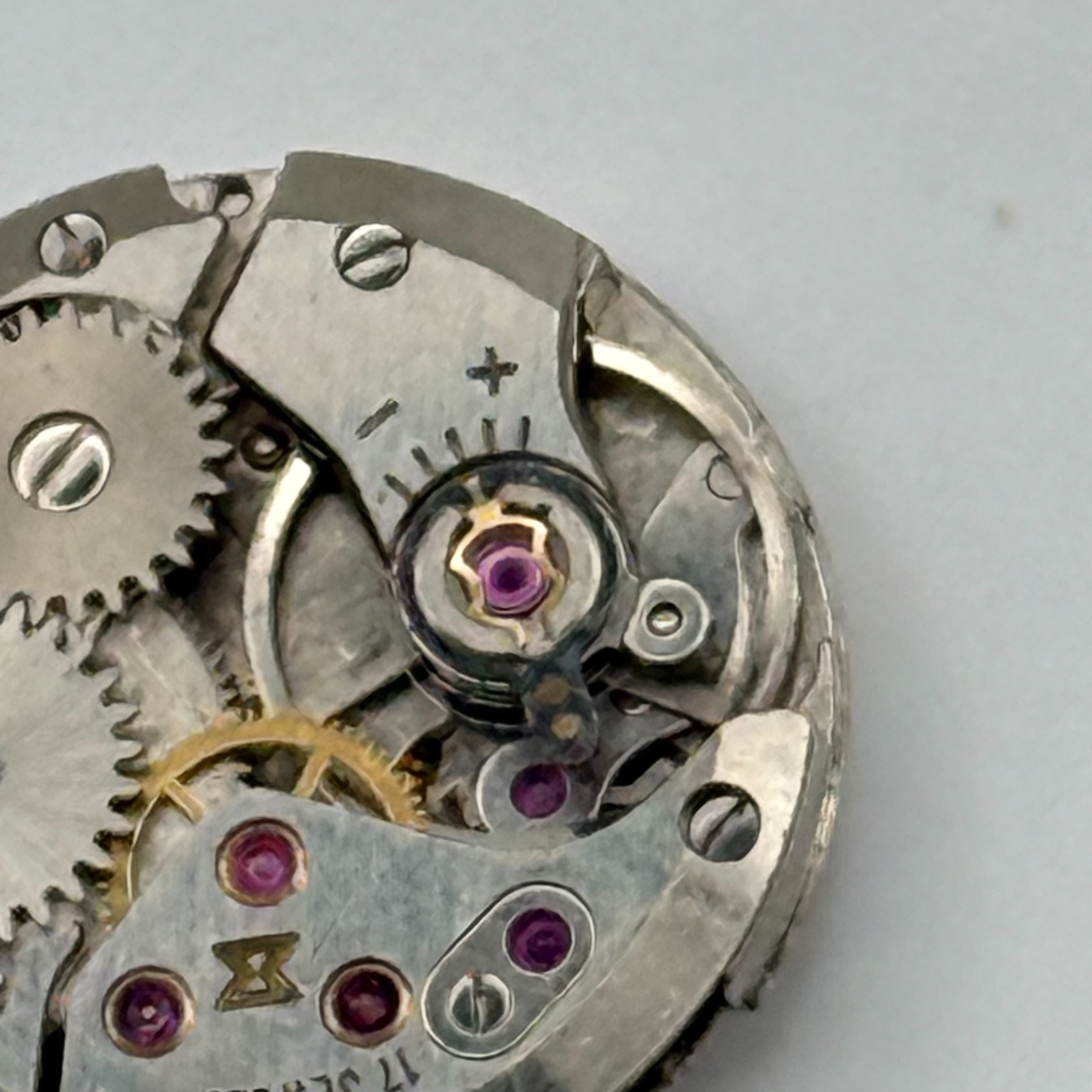 ETA 2512 Watch Movement Bentima 17 Jewels Swiss Manual Wind Parts Repair 17.5mm