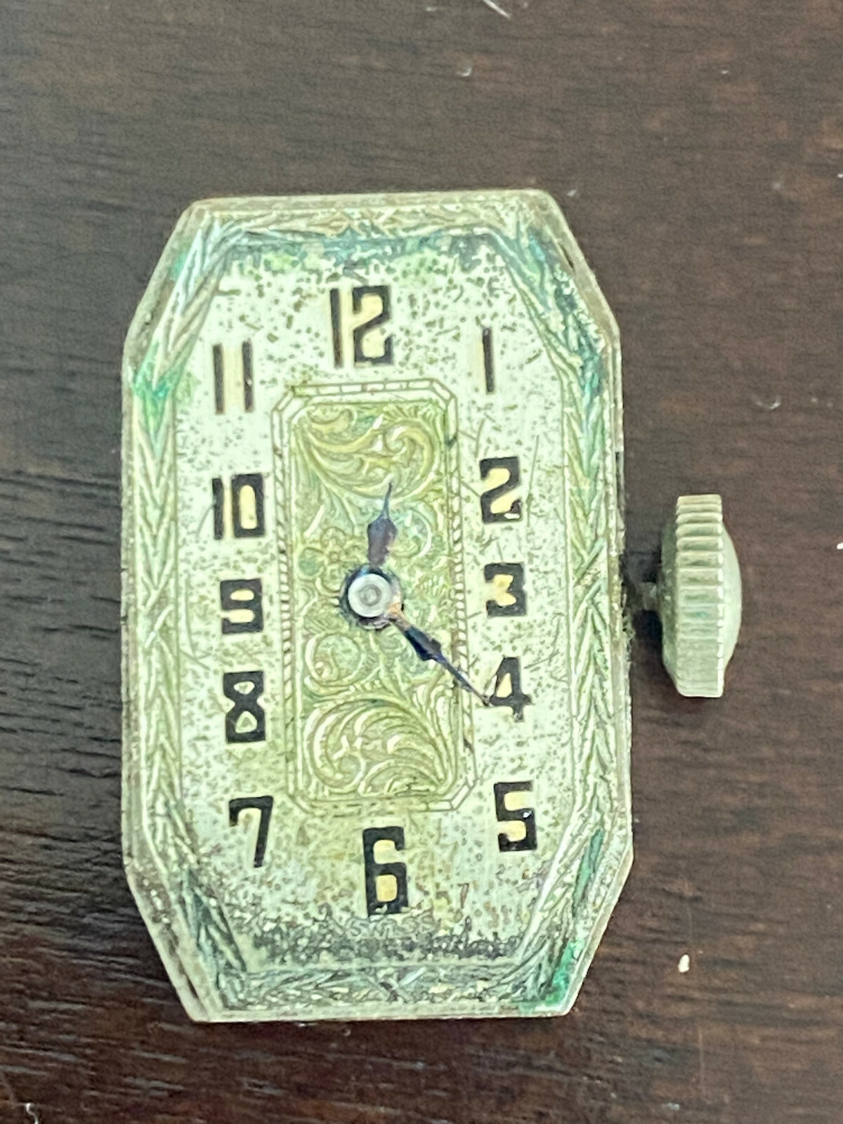 VINTAGE EXELLO WATCH CO. SWISS WRIST WATCH MOVEMENT , RUNNING