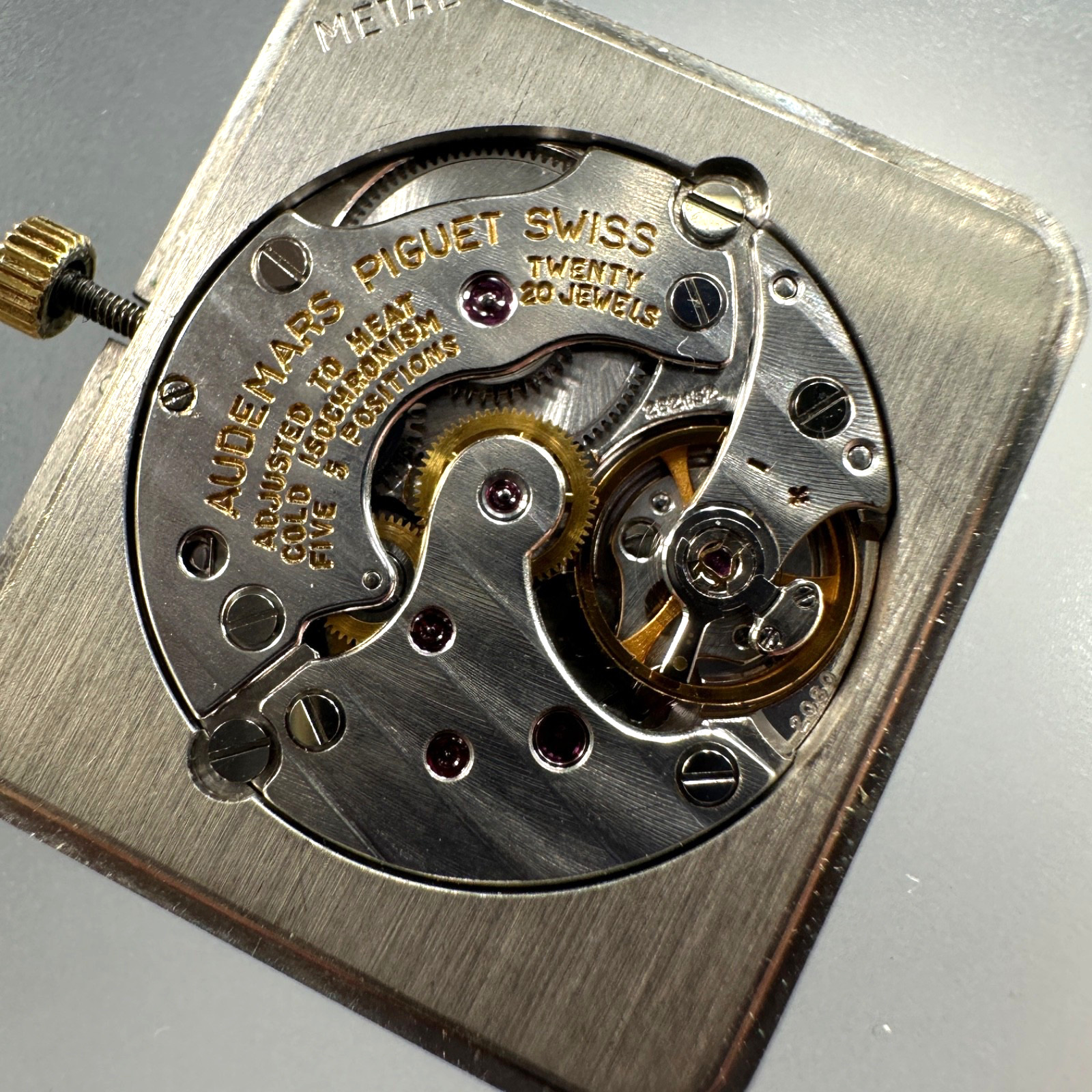Audemars Piguet 2080 Manual Winding Movement With Dial, Hands, Crown And