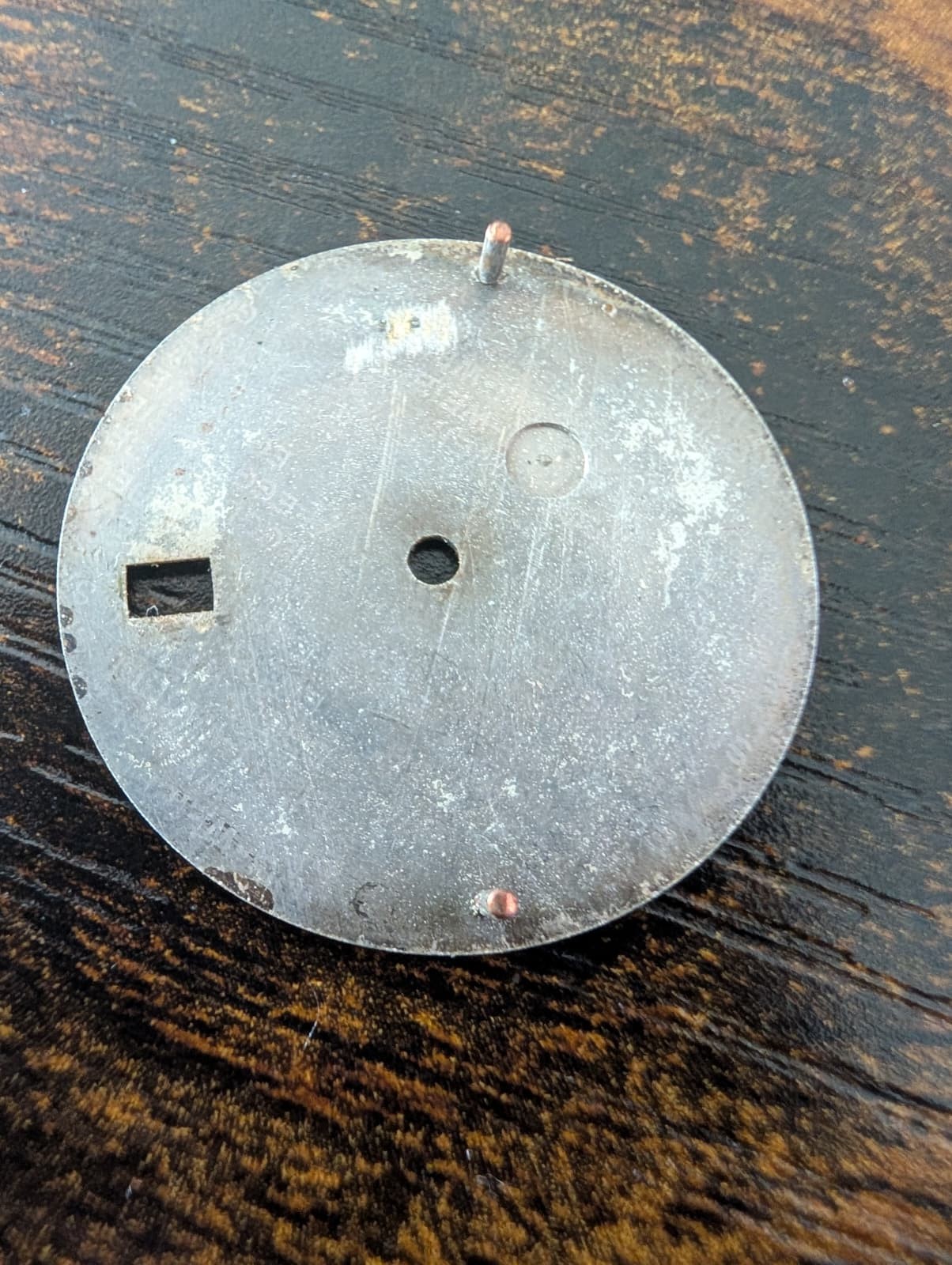 ROLEX OYSTER PERPETUAL DATE 1501 SILVER STICK DIAL – POOR CONDITION