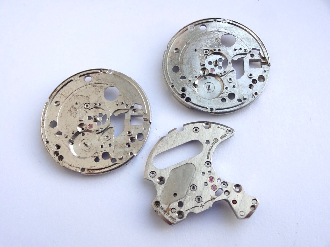ESA9162 Tuning Fork Watch Movement Mainplates x3 (1311A)