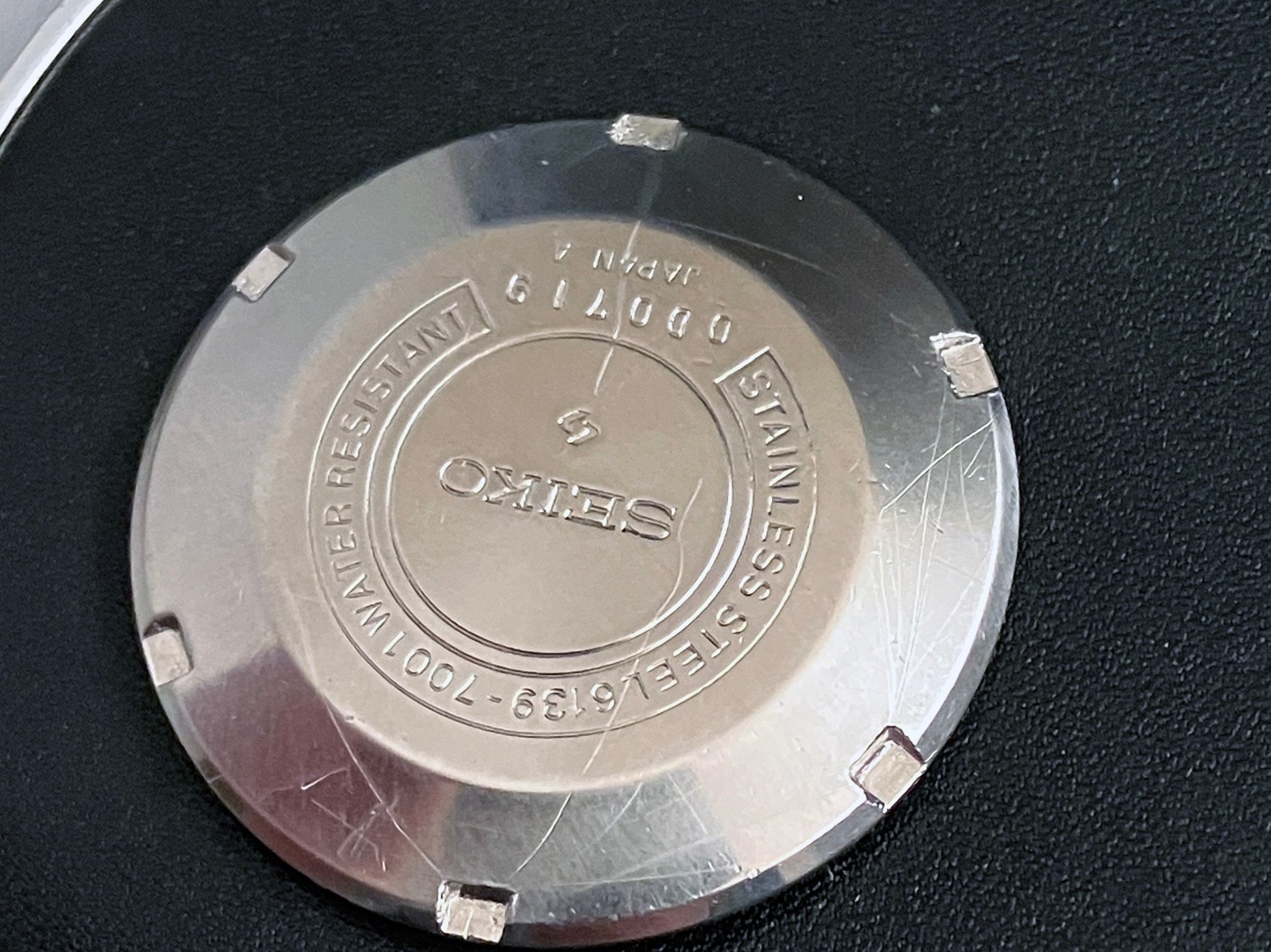 Seiko 6139-7001 WATER RESISTANT Screw-on Case Back 1970/D