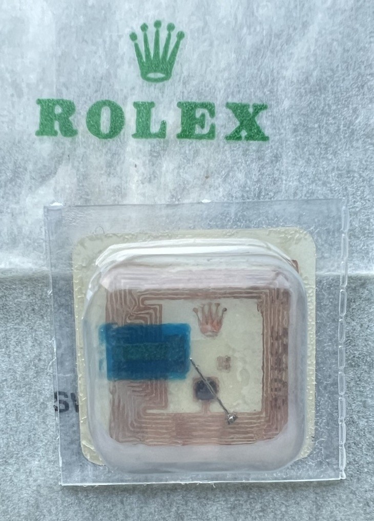 Genuine ROLEX Centre second pinion ht. 6,26mm B8002-G1 for 1555, 1556 #1463