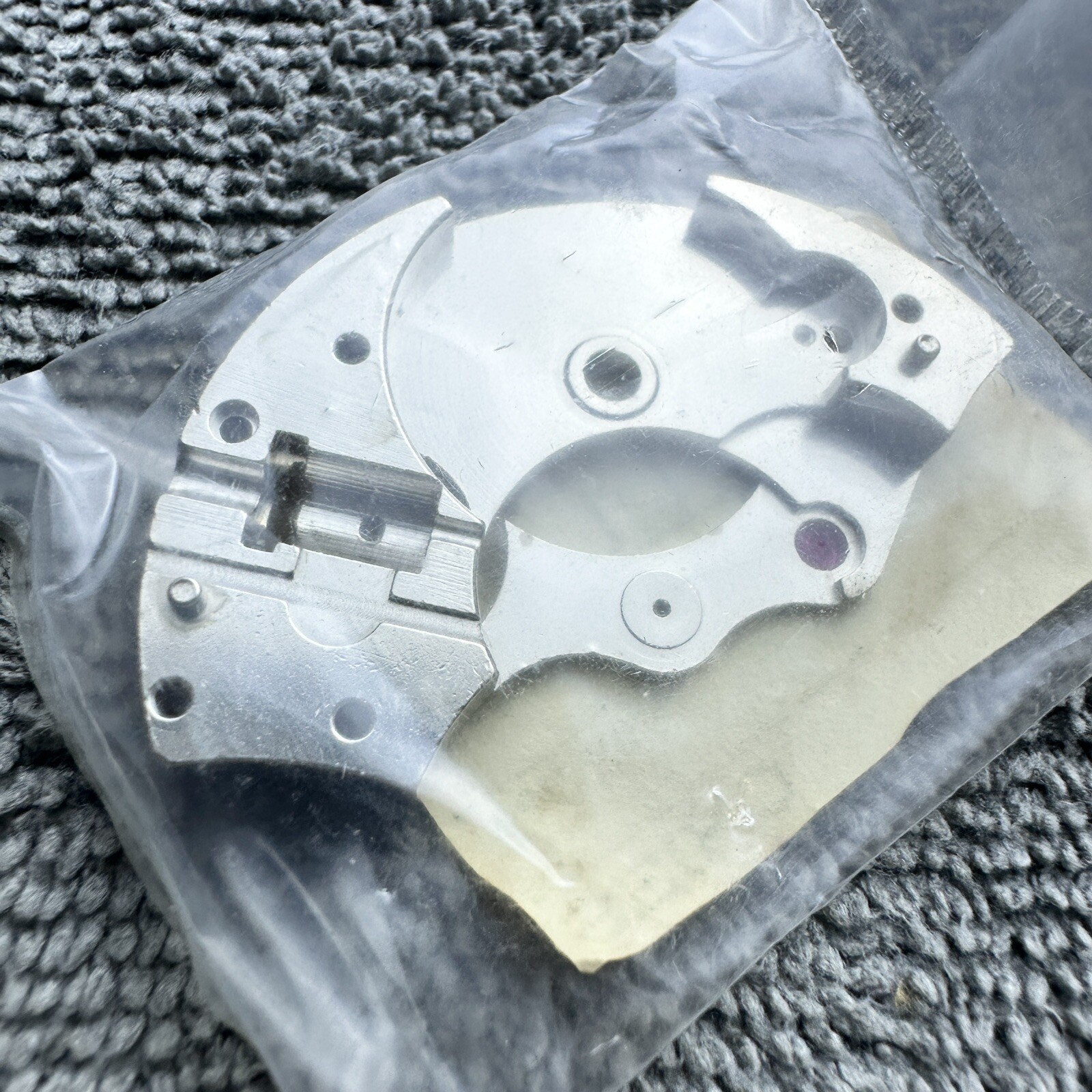 NOS BARREL BRIDGE FOR VINTAGE SEIKO RAILROAD POCKET WATCH 9119A / 111913