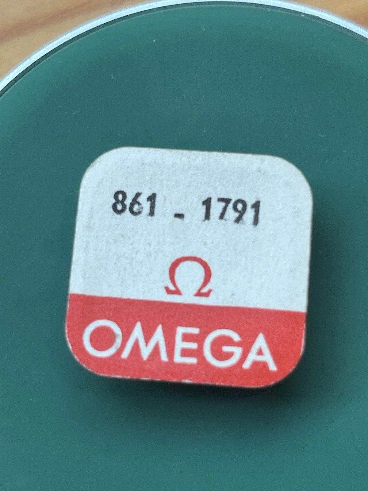 NOS Sealed Omega 861-1791 Hour Recorder Driving Pinion Part For 861, 910, & 911
