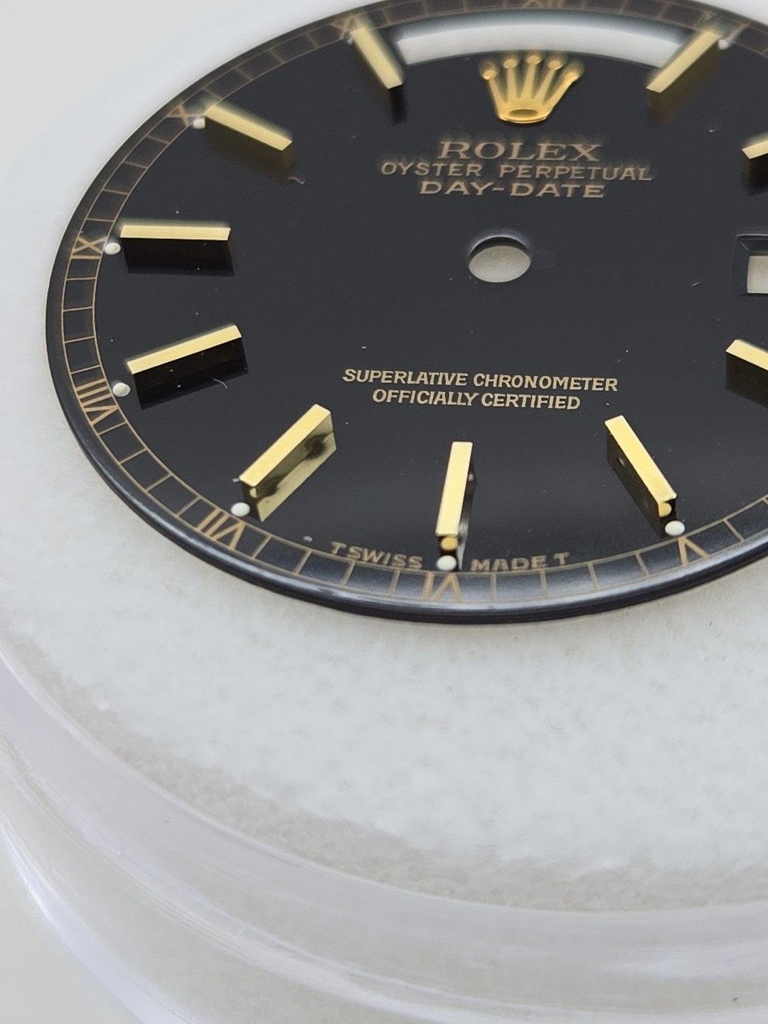 Rolex Dial , President 18038, 18238, Glossy Black Roman Numbers ,Tritium, NOS