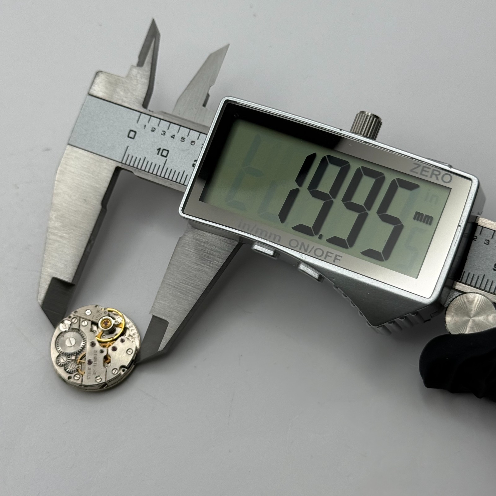 Sekonda Watch Movement 21 Jewels Shockproof Manual Wind Parts Repair 19.9mm