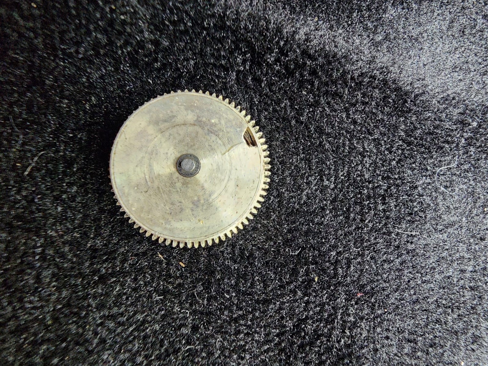 Vintage Swiss Patria Watch Co. 15 Jewels Mechanical Movement – For Parts or Repa