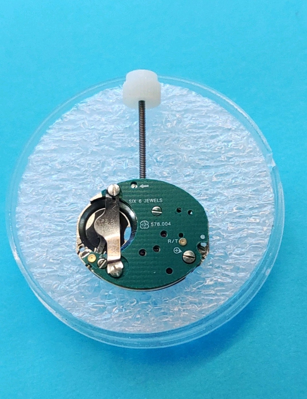 NOS ETA 578.002 6 Jewel Movement. 578.004 Circuit. Sets, Runs, Keeps Time 24 Hrs