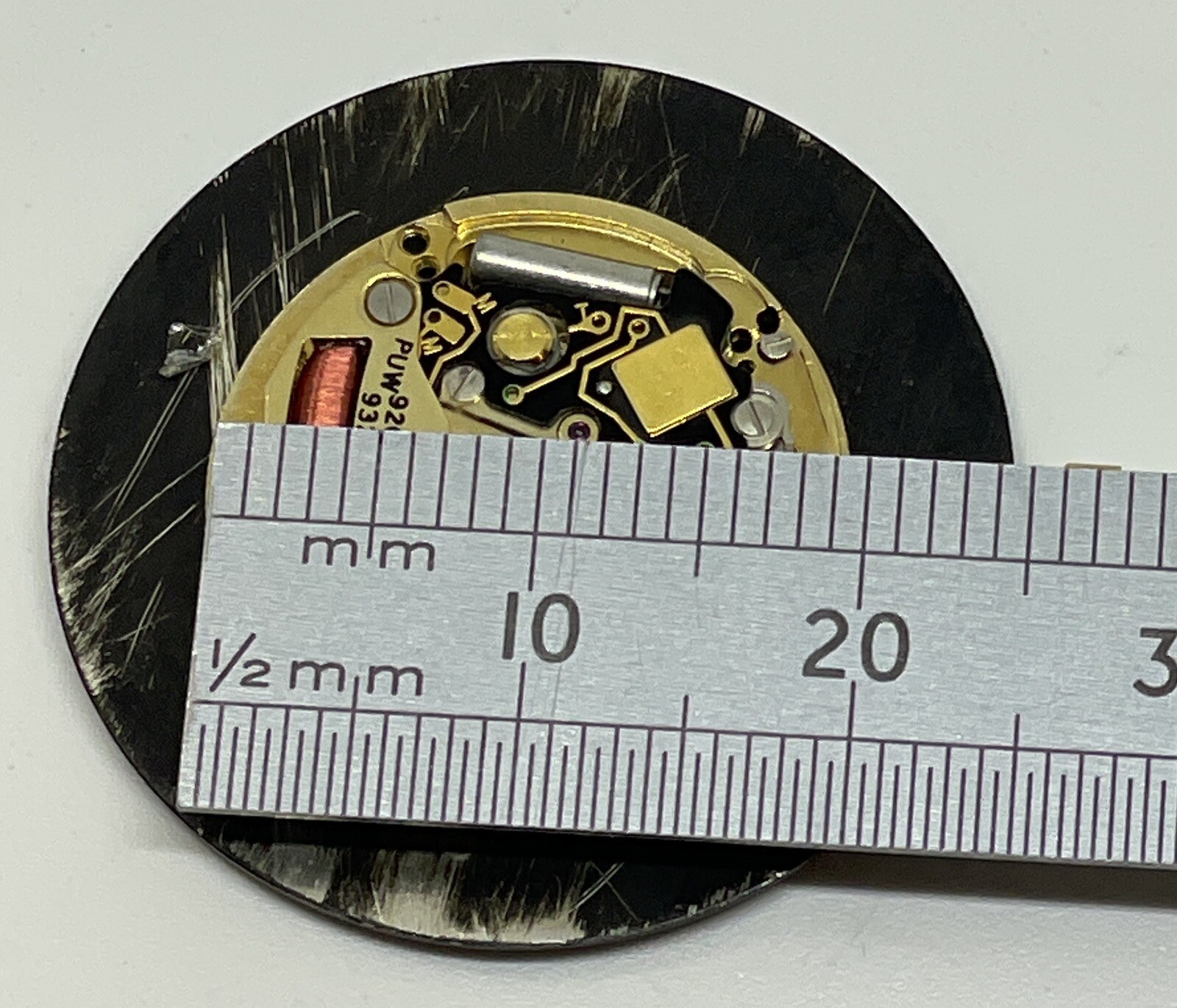 MOVADO QUARTZ WATCH MOVEMENT 7 Jewels Swiss Black Dial Does Not Run