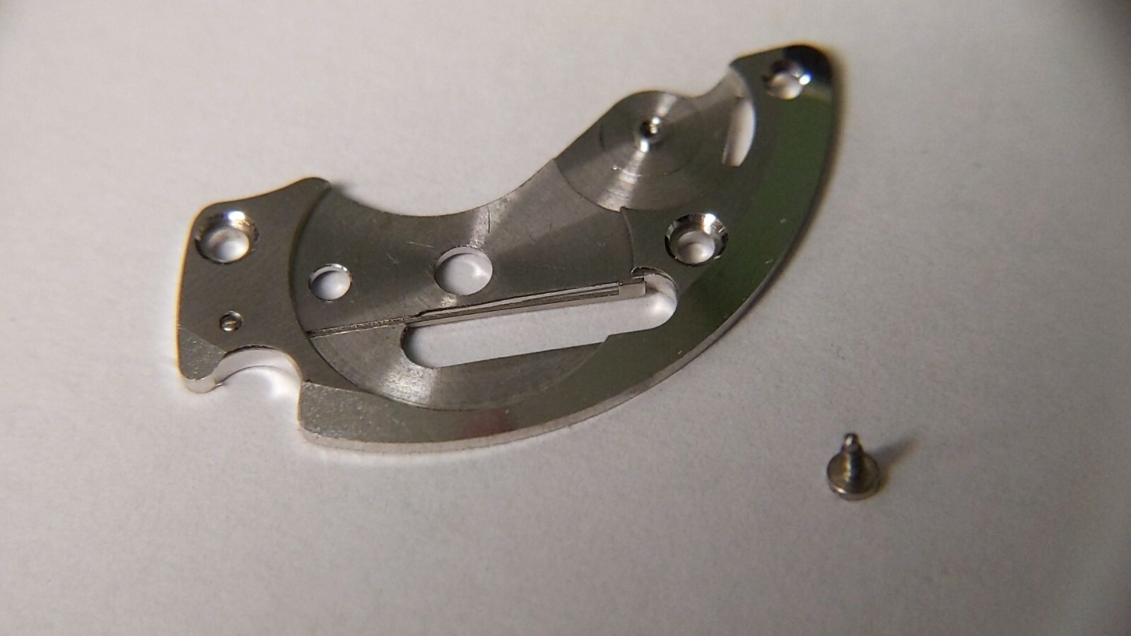 Lecoultre K866 BRIDGE and SCREW great condition, pre-owned for watch repair