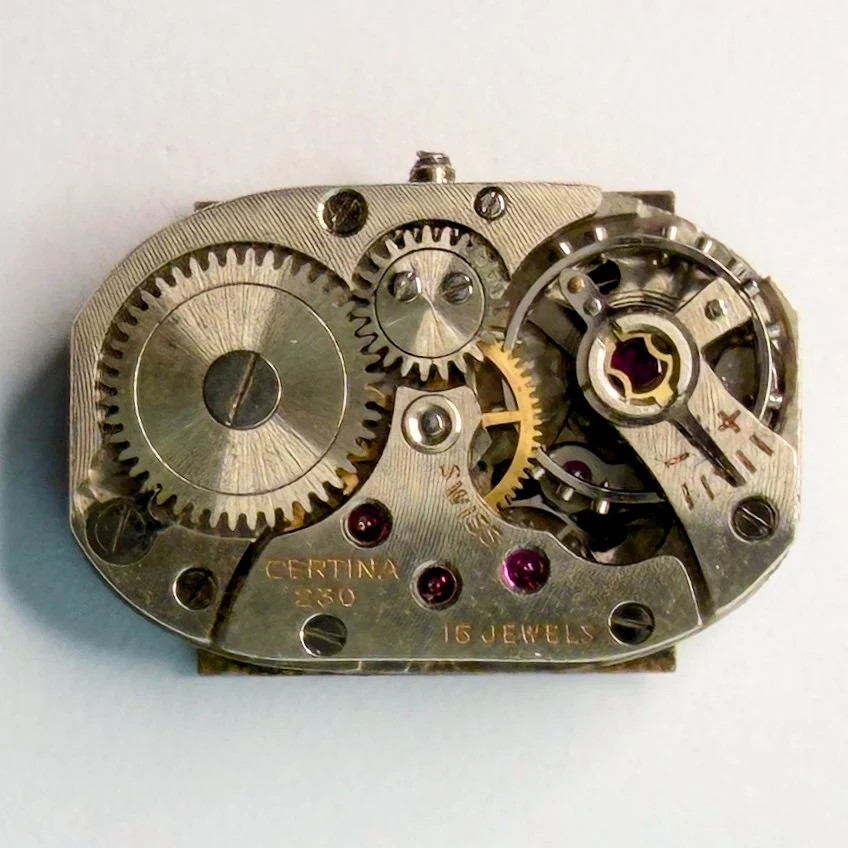 Certina 230 Watch Movement – 19.65 x 12.49mm – For Spares or Repair