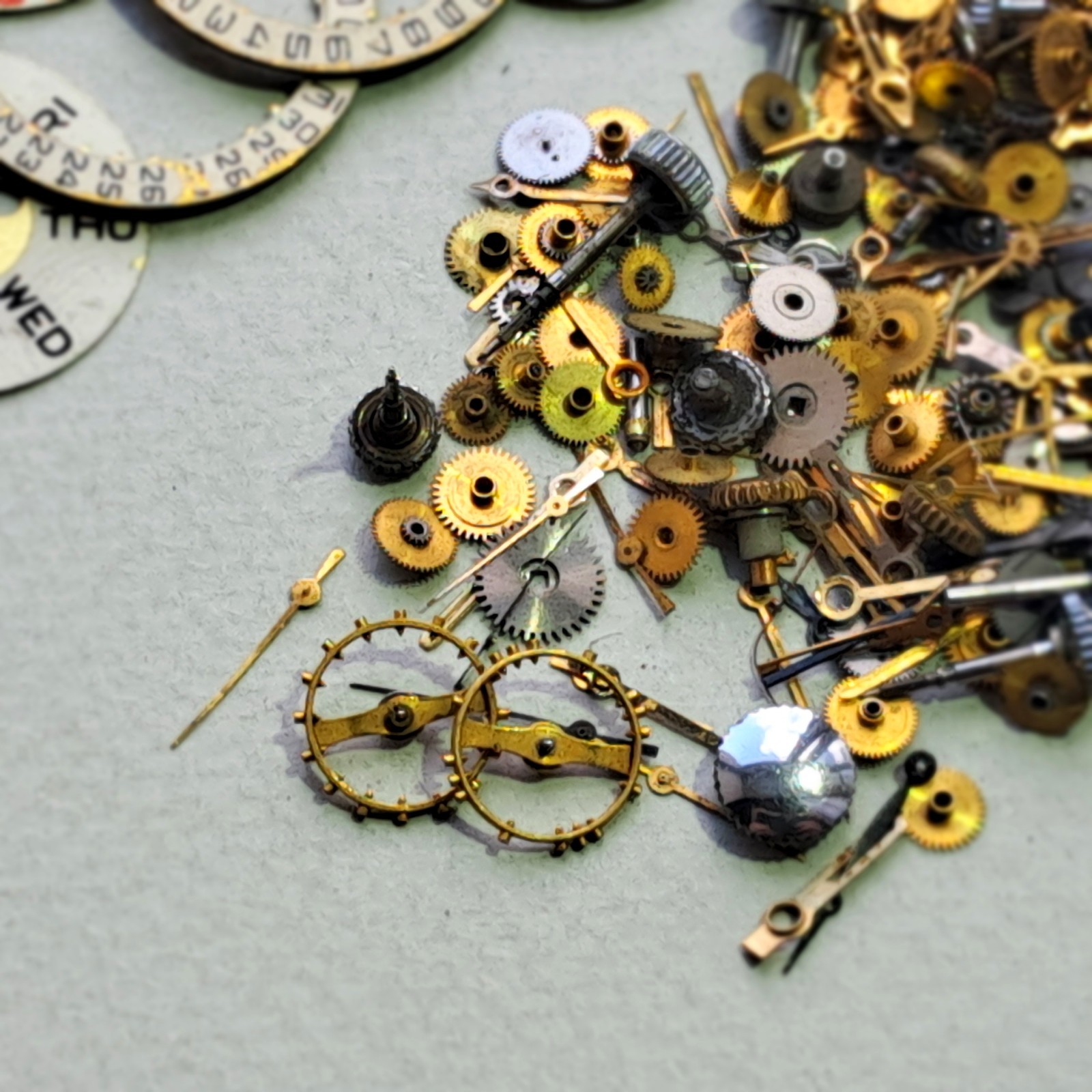 100 Vintage Watch Date Rings + Mixed Watch Parts Hands Gears Crowns Steampunk