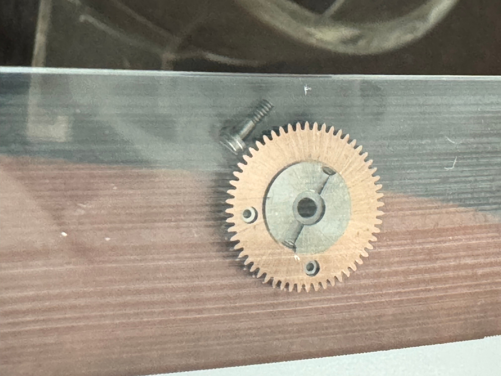 VINTAGE REVERSING WHEEL W/ SCREW FOR OMEGA 470-1100 WRIST WATCH MOVEMENT
