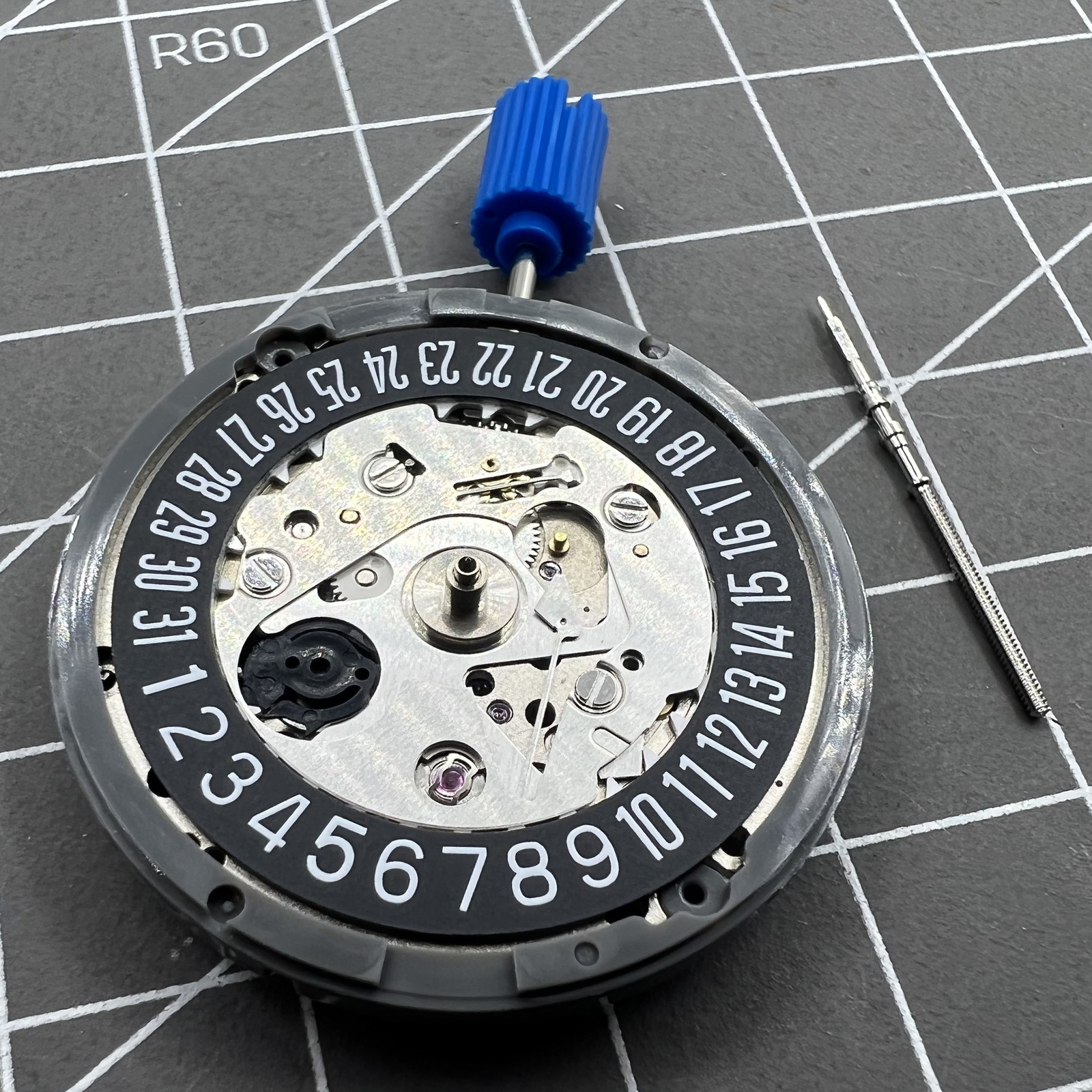 Seiko NH35A Automatic Mechanical Movement Black Wheel Date at 6 24 Jewels