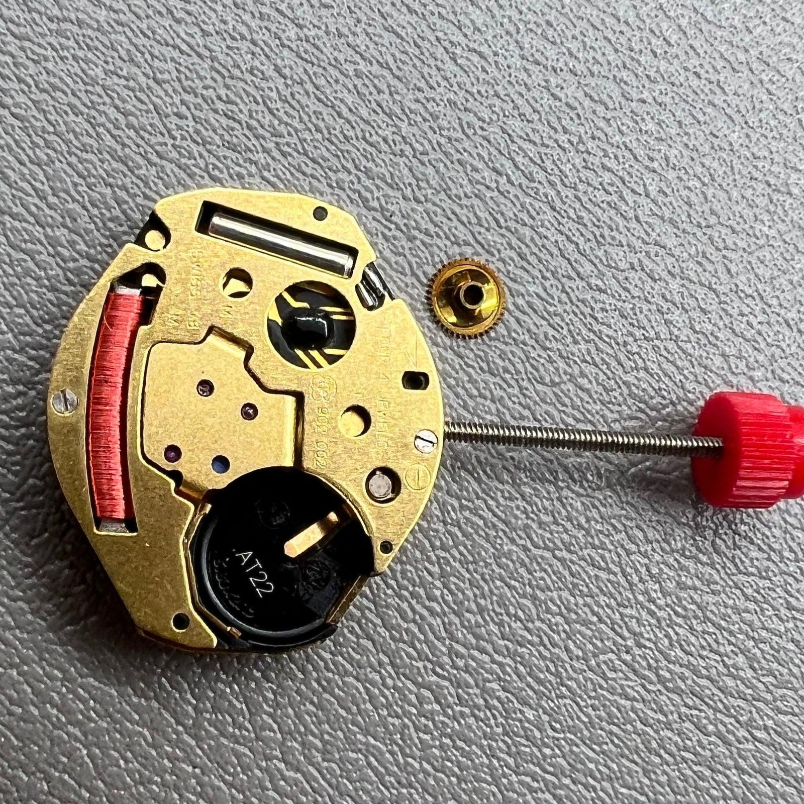Quartz Watch Swiss ETA 902.002 Movement 2 Hands