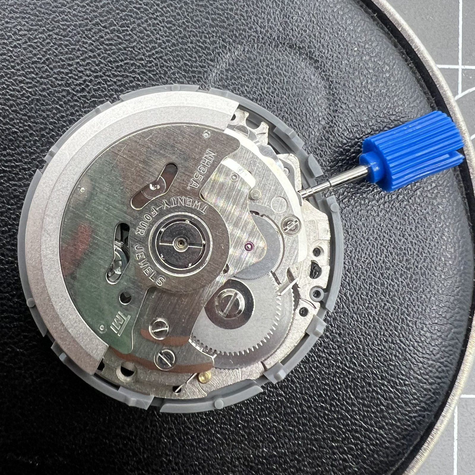 Seiko NH35A Automatic Mechanical Movement Black Wheel Date at 6 24 Jewels