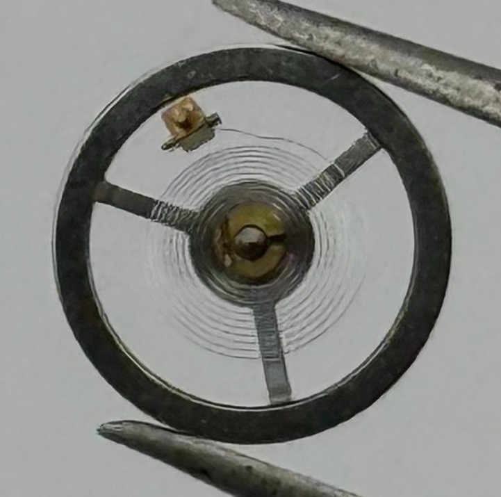 EB 8320 8321 8330 Balance Wheel Complete And Spring 6¾’’’ Watch Movements Parts
