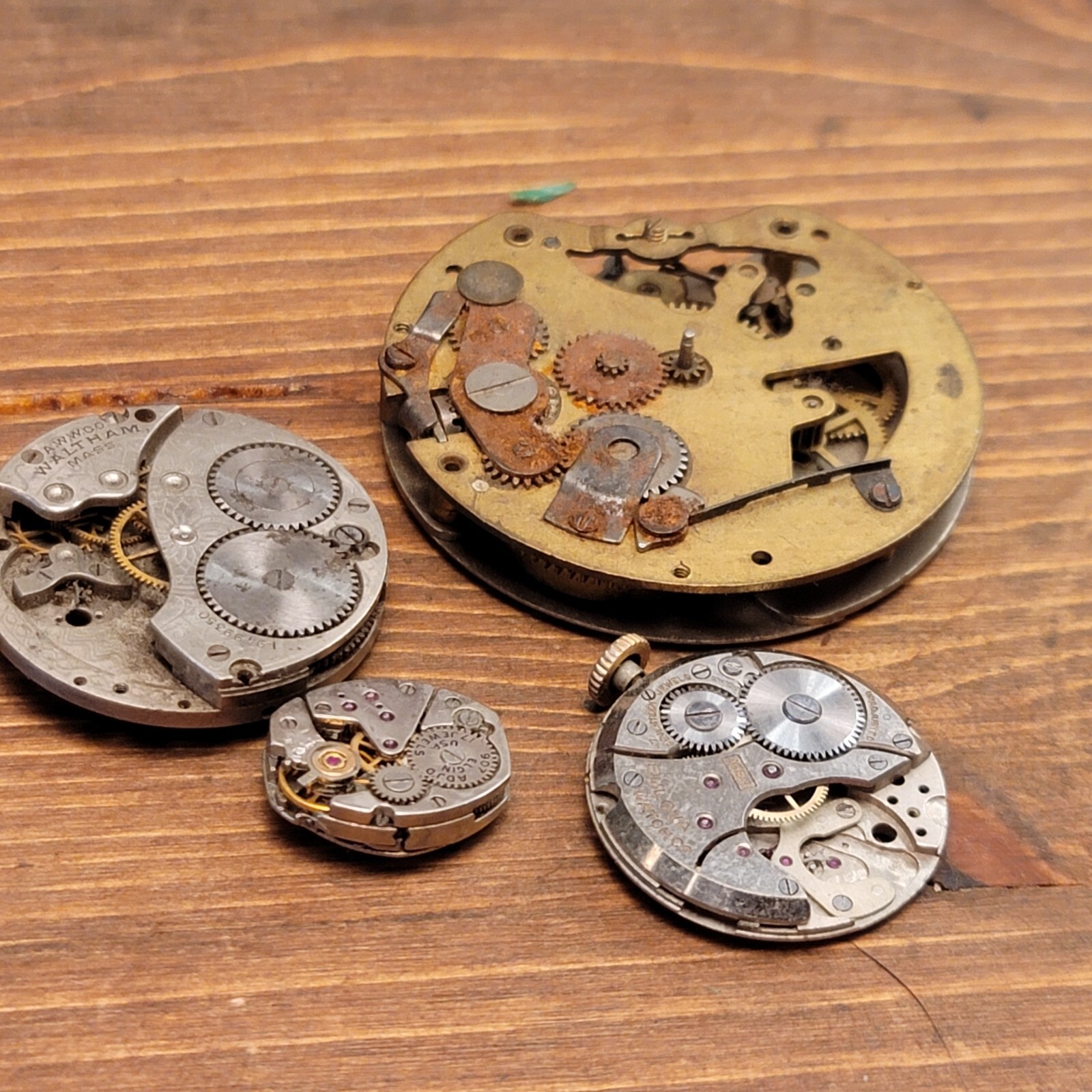 Lot of 4 VTG Watch Movement for Parts – Elgin / Bulova / Waltham / Ingersoll