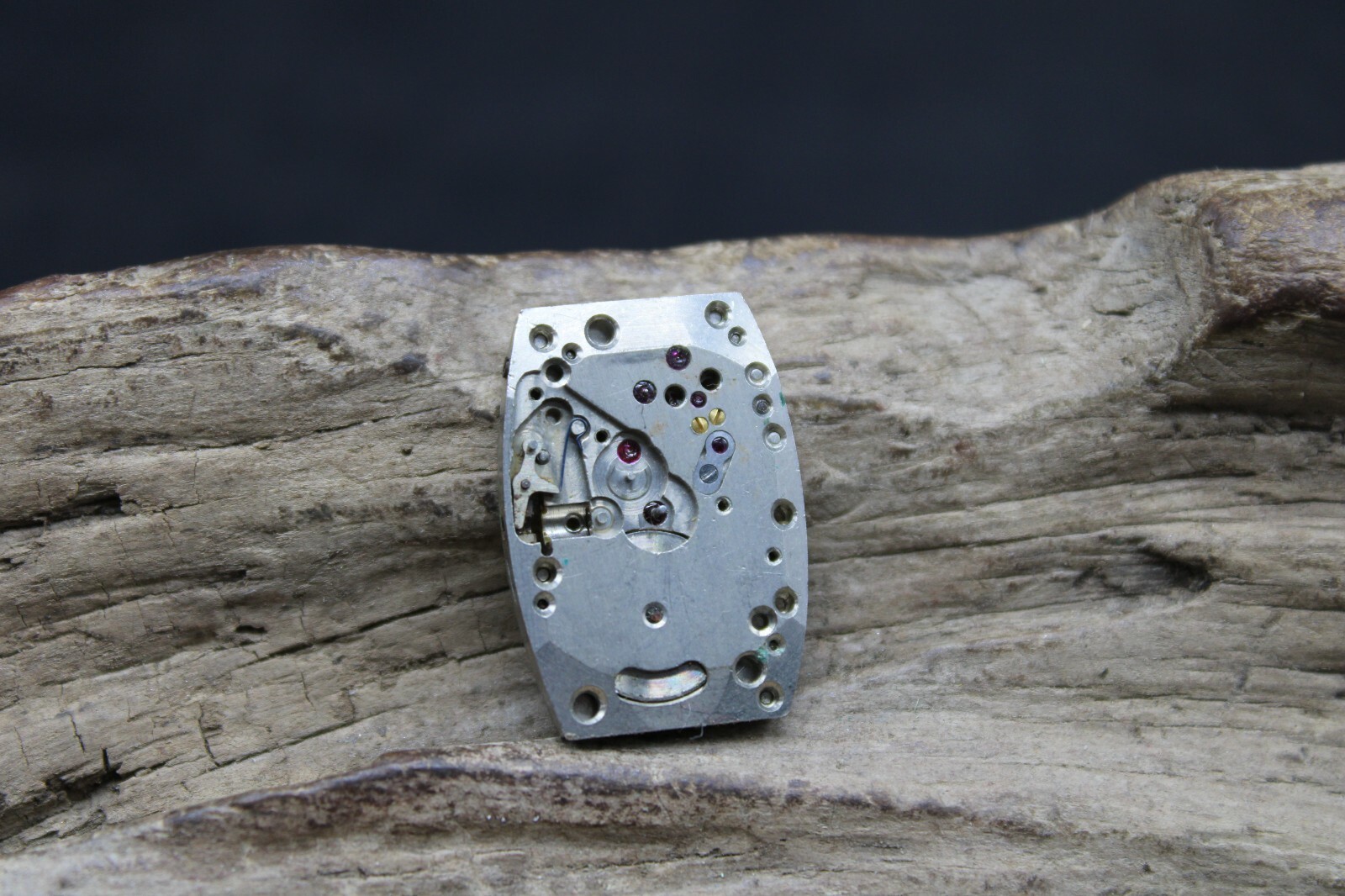 Vintage Elgin De Luxe Manual Wind 17J 624 Wrist Watch Movement J 298702 (R3C2)