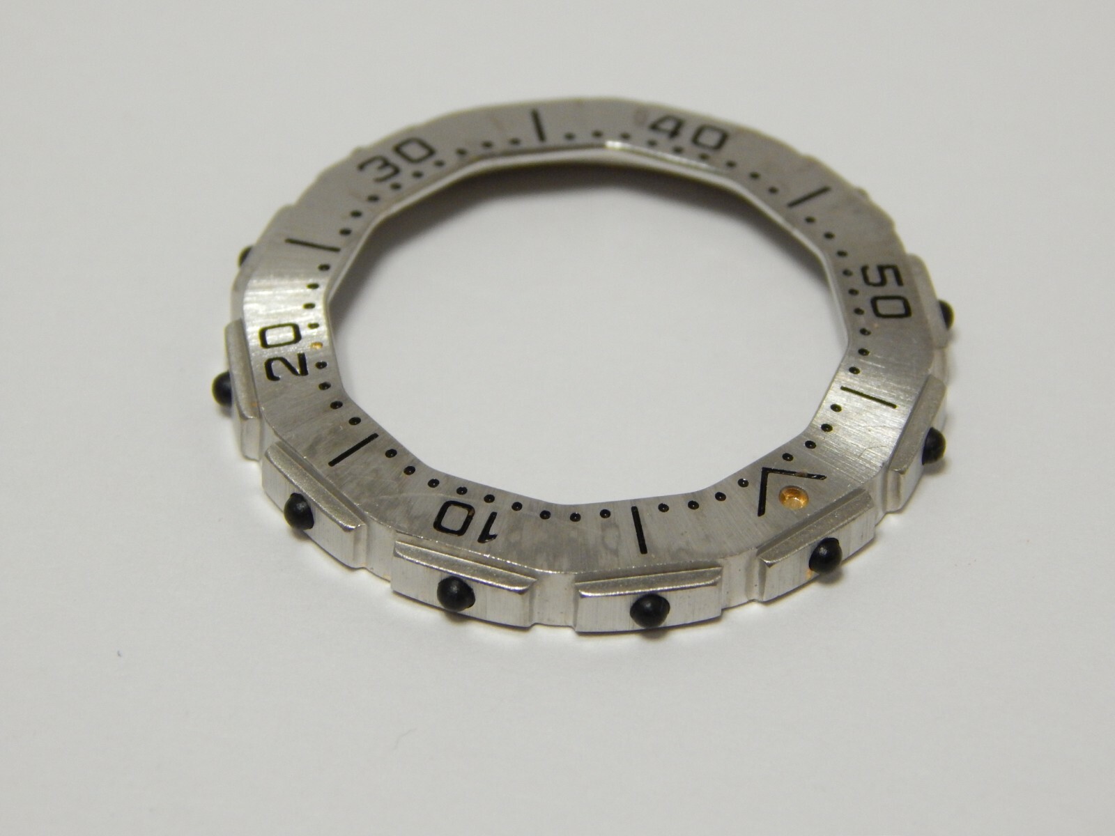 TAG HEUER Professional 3000 Watch Bezel w/ Retaining Spring | 33mm 22.15mm